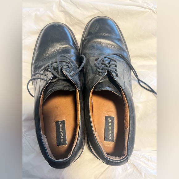 Dockers Men's Black Leather Shoes Size 12 - Picture 1 of 4